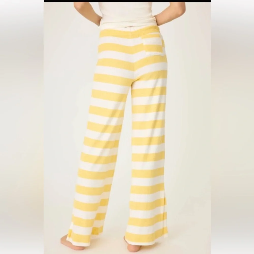 P.J. Salvage Cabana Paradise Stripe Pajama Pants Lemon Size Medium Women's - Picture 5 of 10
